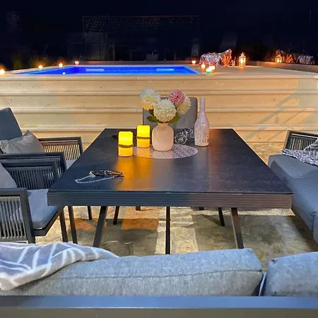 펜션 Modernes Mit Eigenem Pool Und Meerblick 빌리제