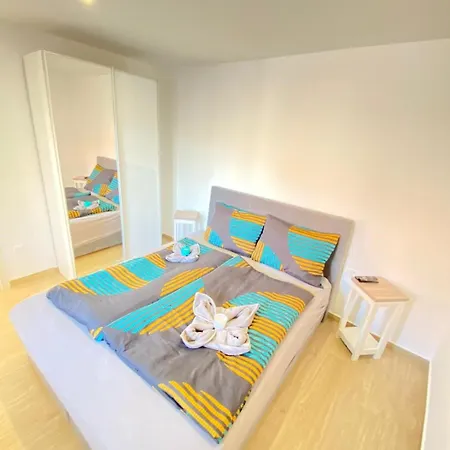 Modernes Mit Eigenem Pool Und Meerblick 펜션 빌리제